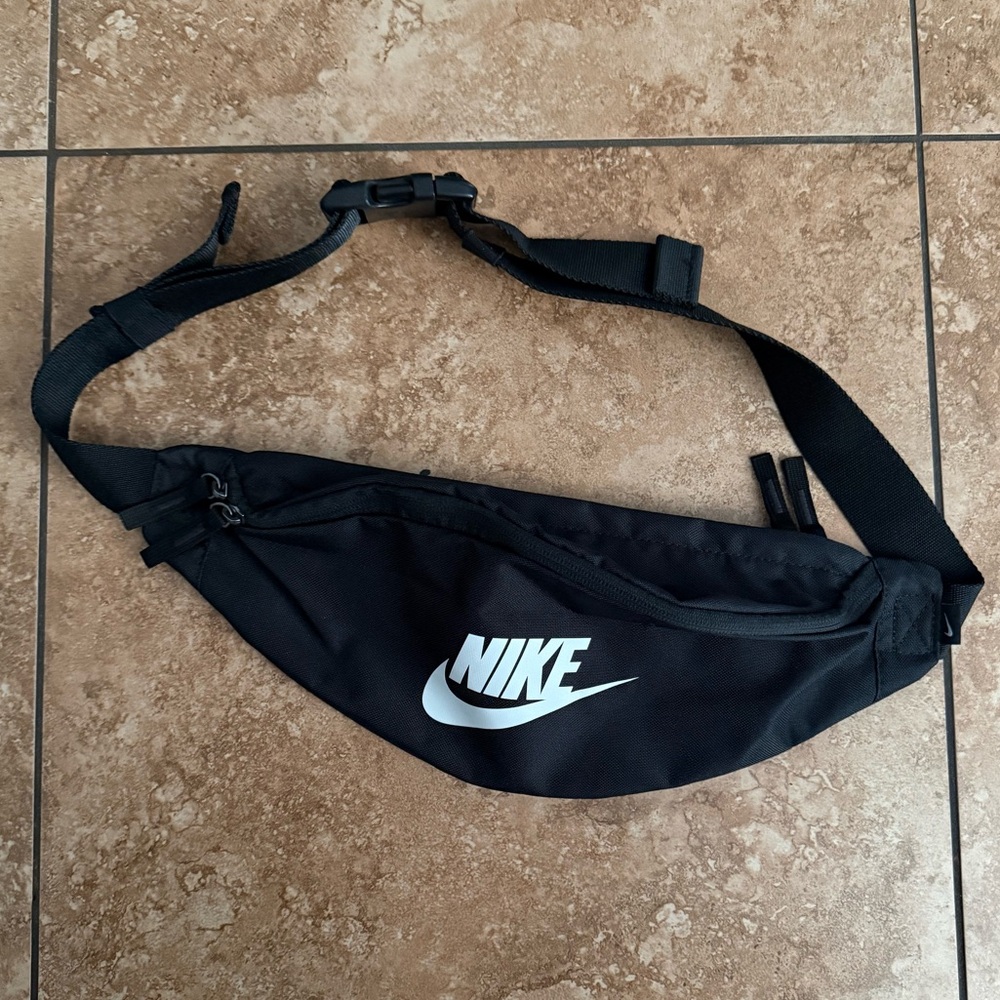 Nike Fanny Pack